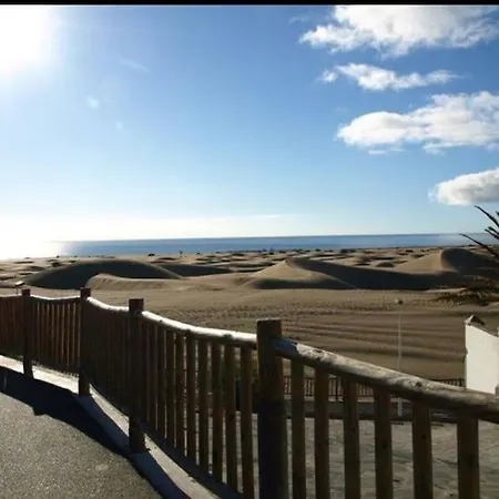 Eagle View By Casas Cocodrilo Maspalomas